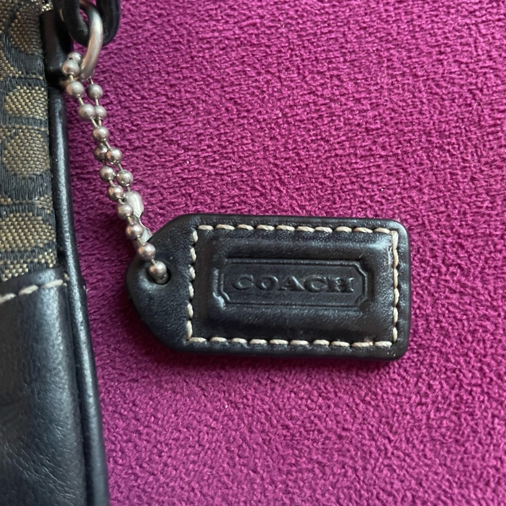 Coach Wristlet - Picture 4 of 5